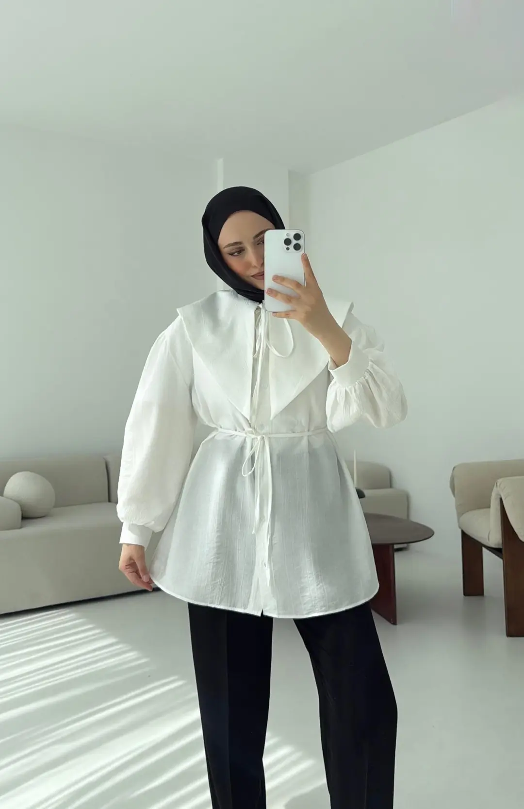 Bebe Yaka Bağlamalı Gömlek  Beyaz