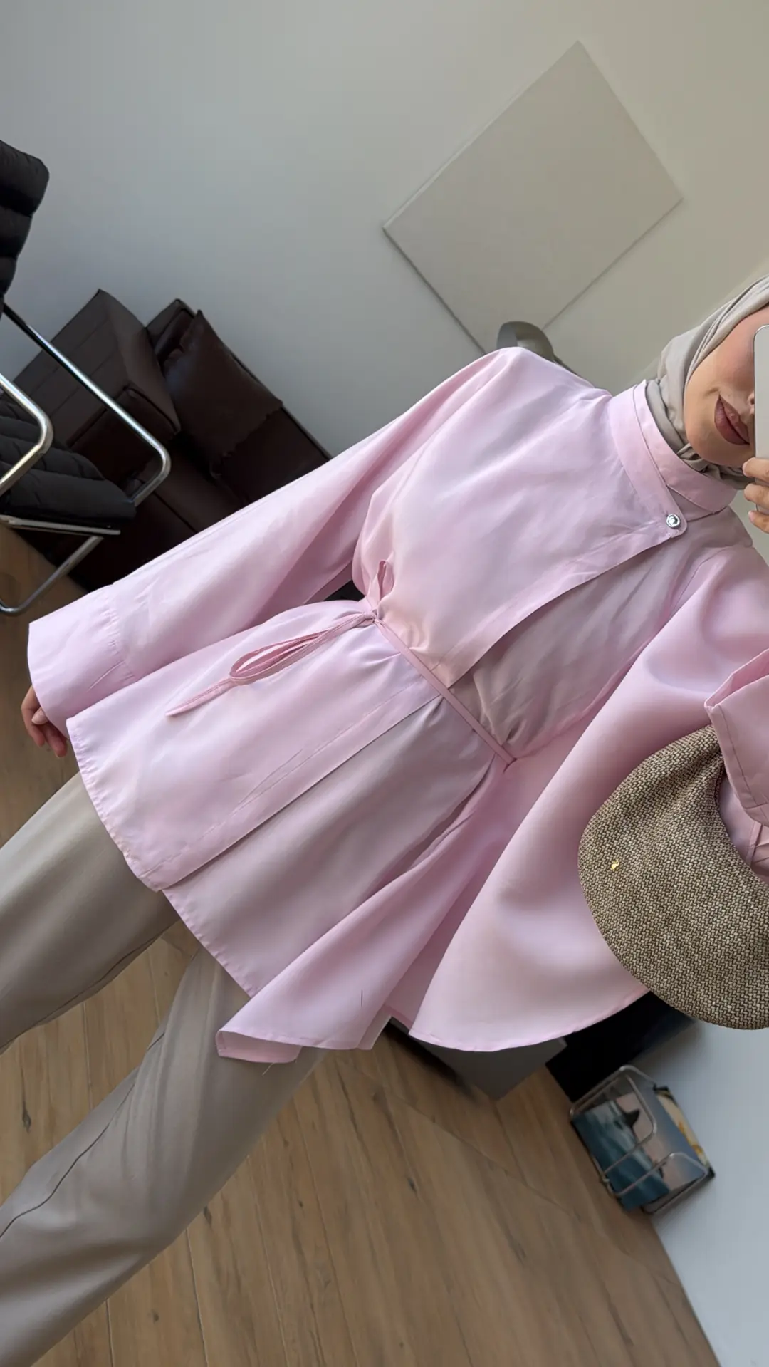 Kruvaze Kapama Volanlı Gömlek Pembe