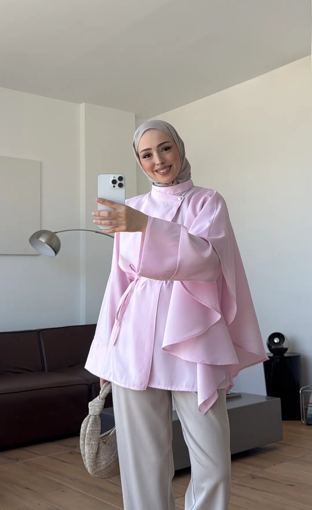 Kruvaze Kapama Volanlı Gömlek Pembe