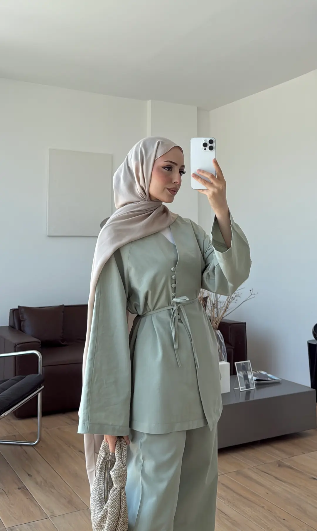 Sık Düğmeli Keten Takım Mint