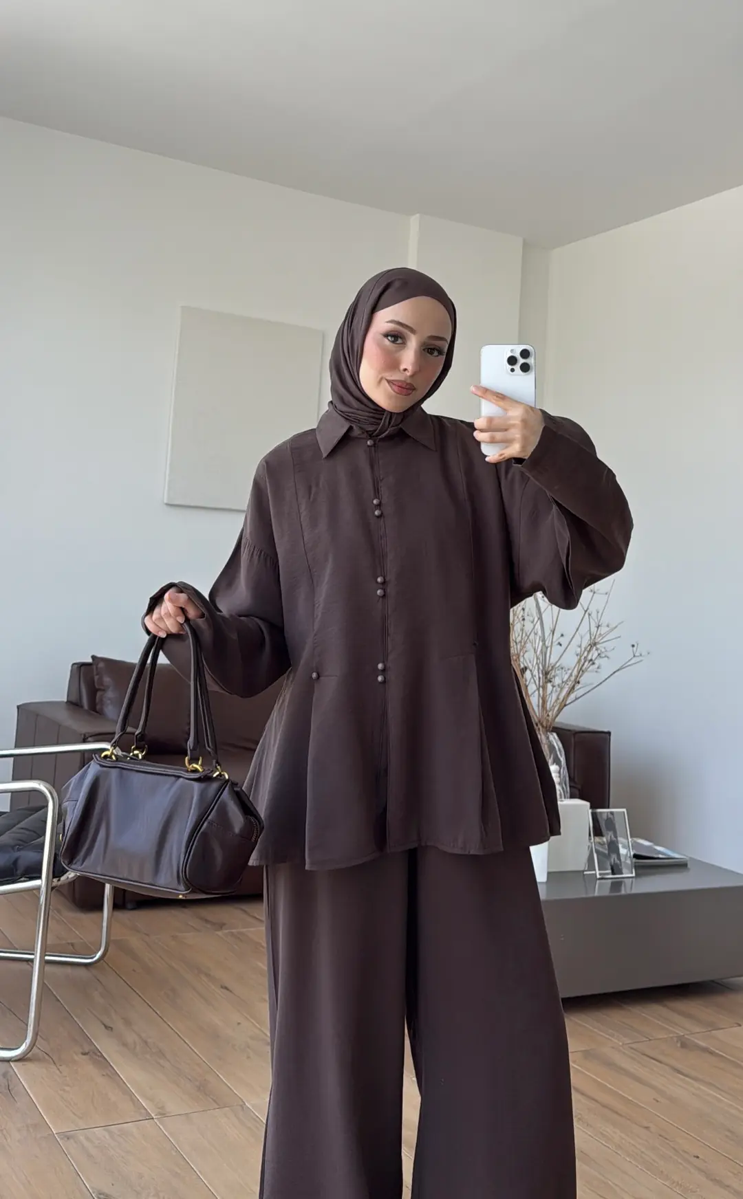Top Düğmeli Tasarım Takım Kahve