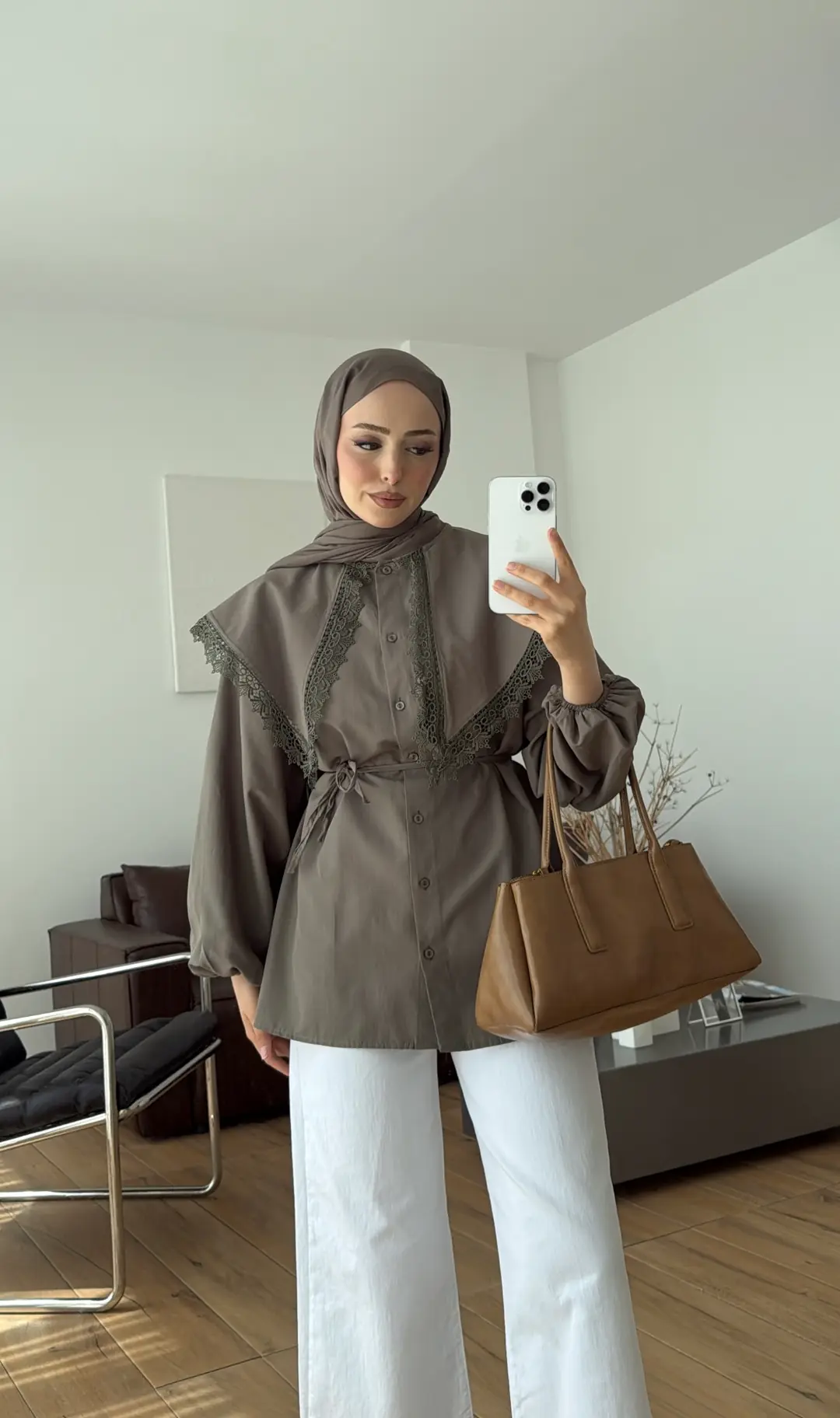 Mendil Yaka Dantel Detaylı Gömlek Haki