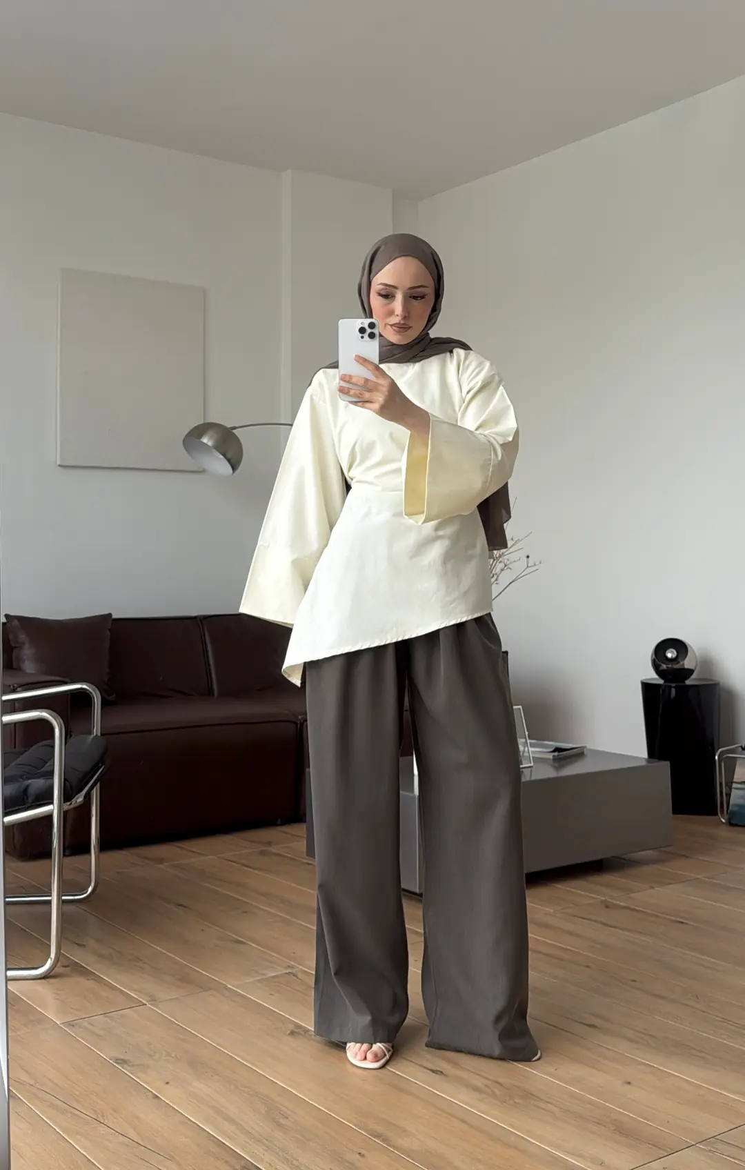 Ela Poplin Kalın Manşetli Bluz Krem