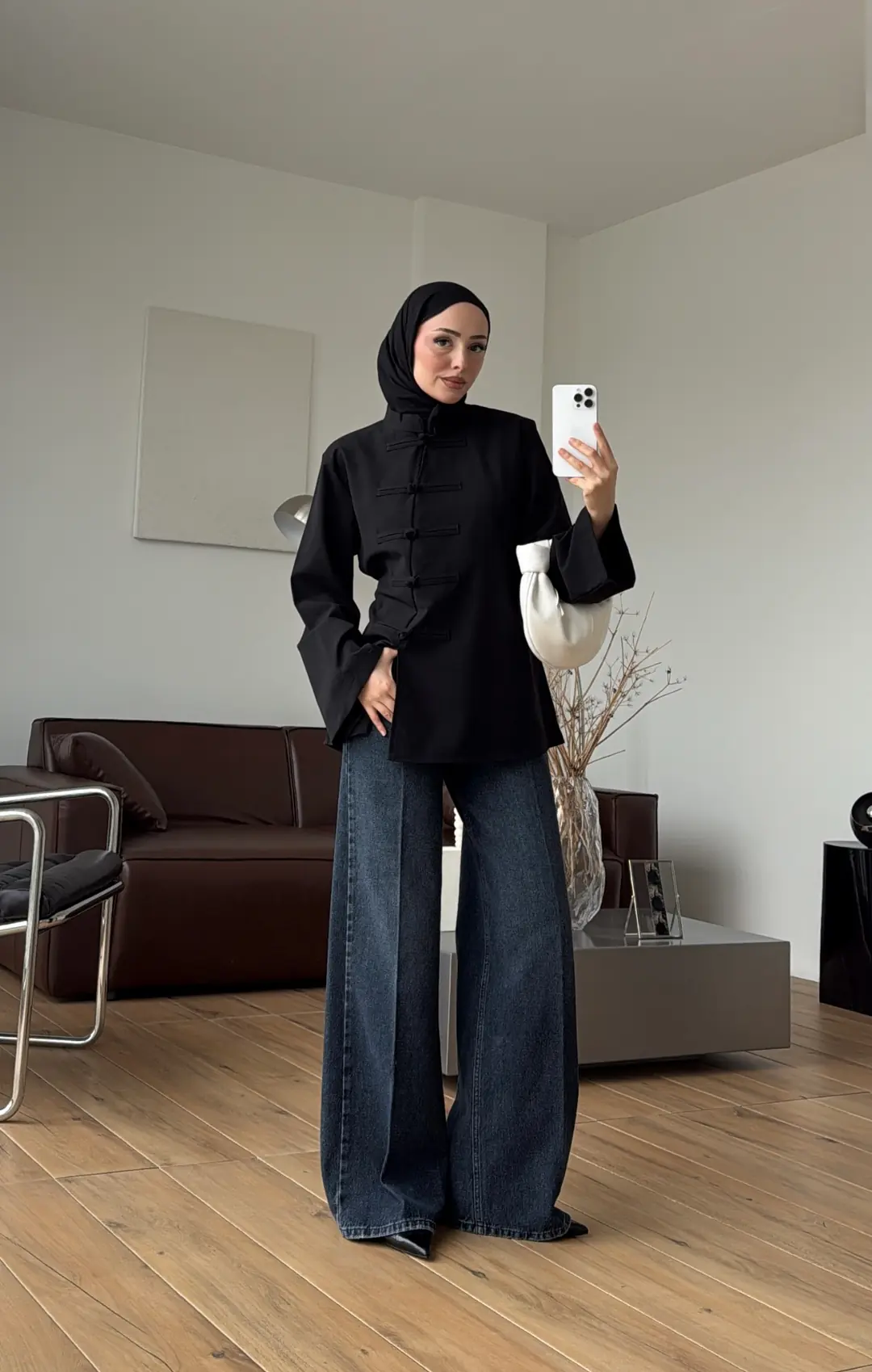 Tok Kumaş Süslü Düğmeli Bluz Siyah