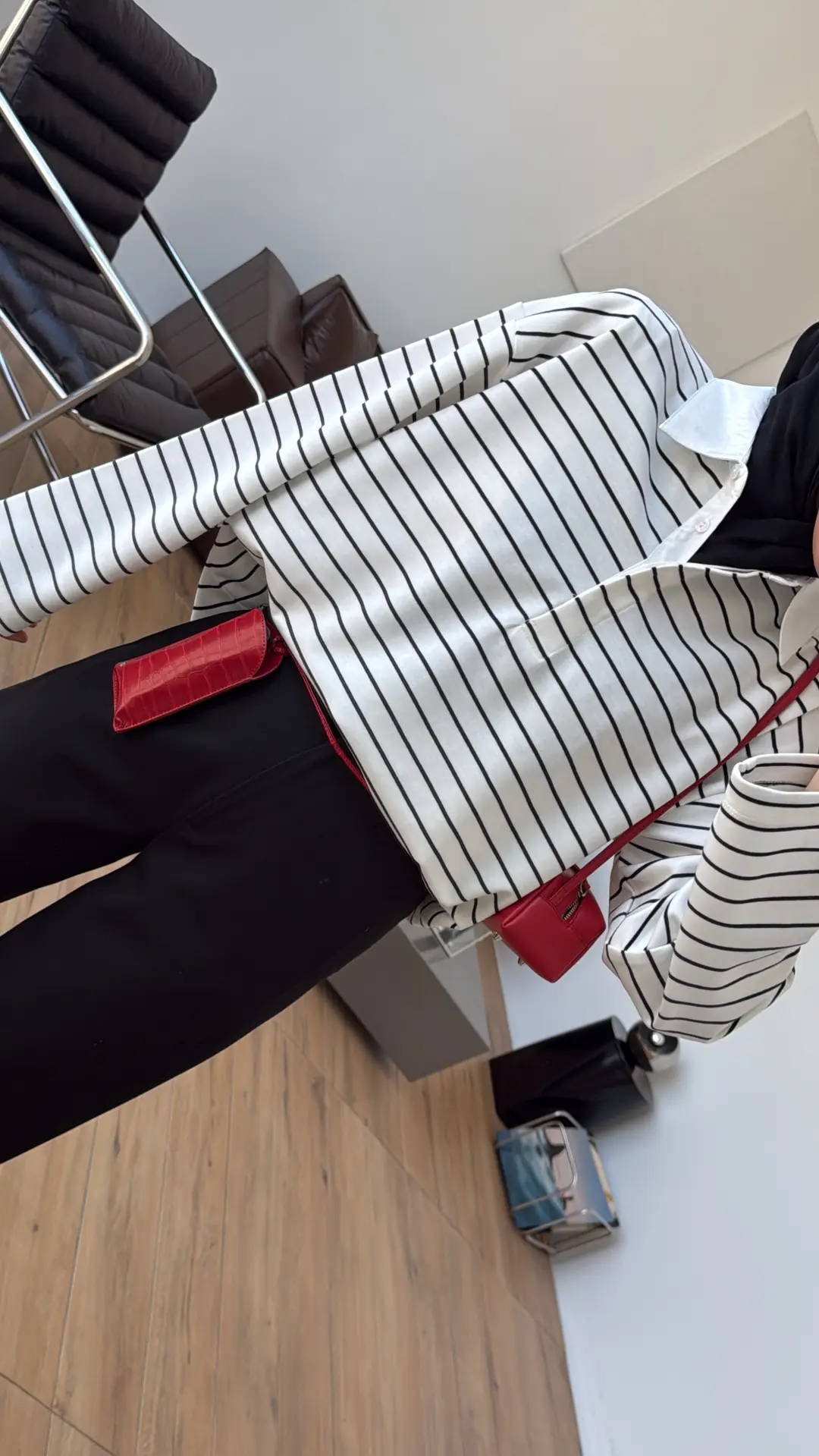 Gizli Patlı Çizgili Sweatshırt