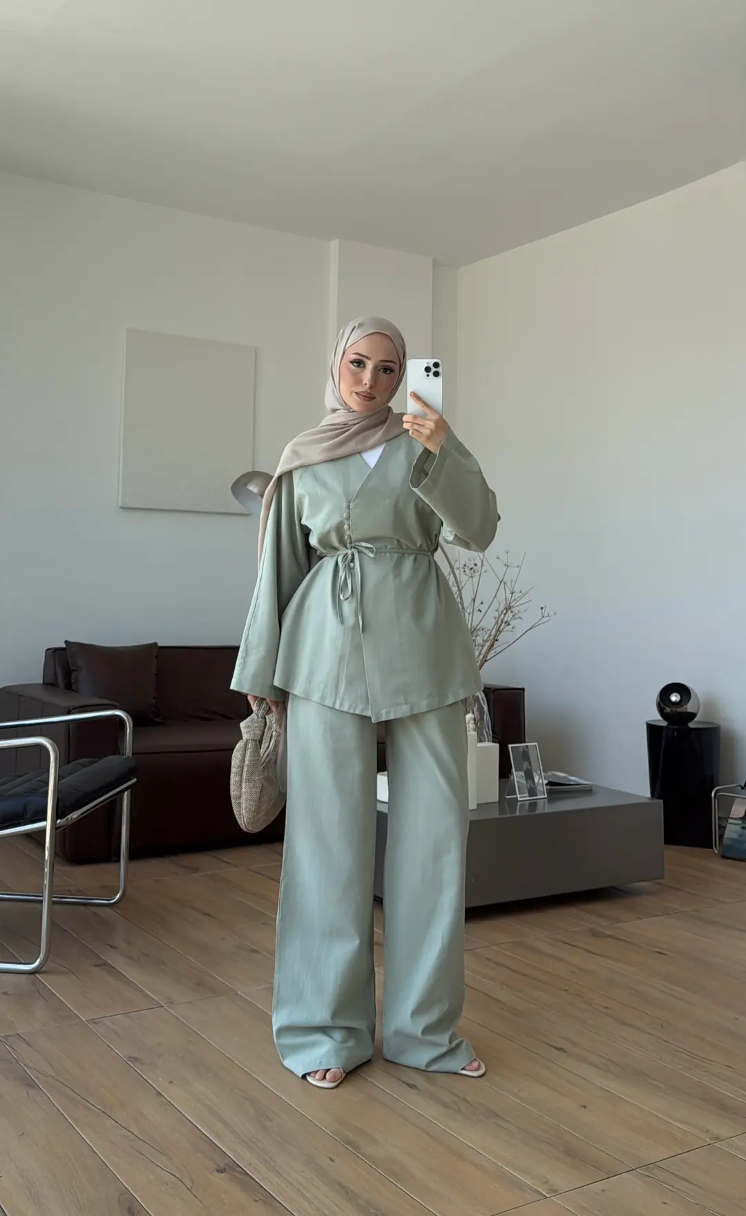 Sık Düğmeli Keten Takım Mint