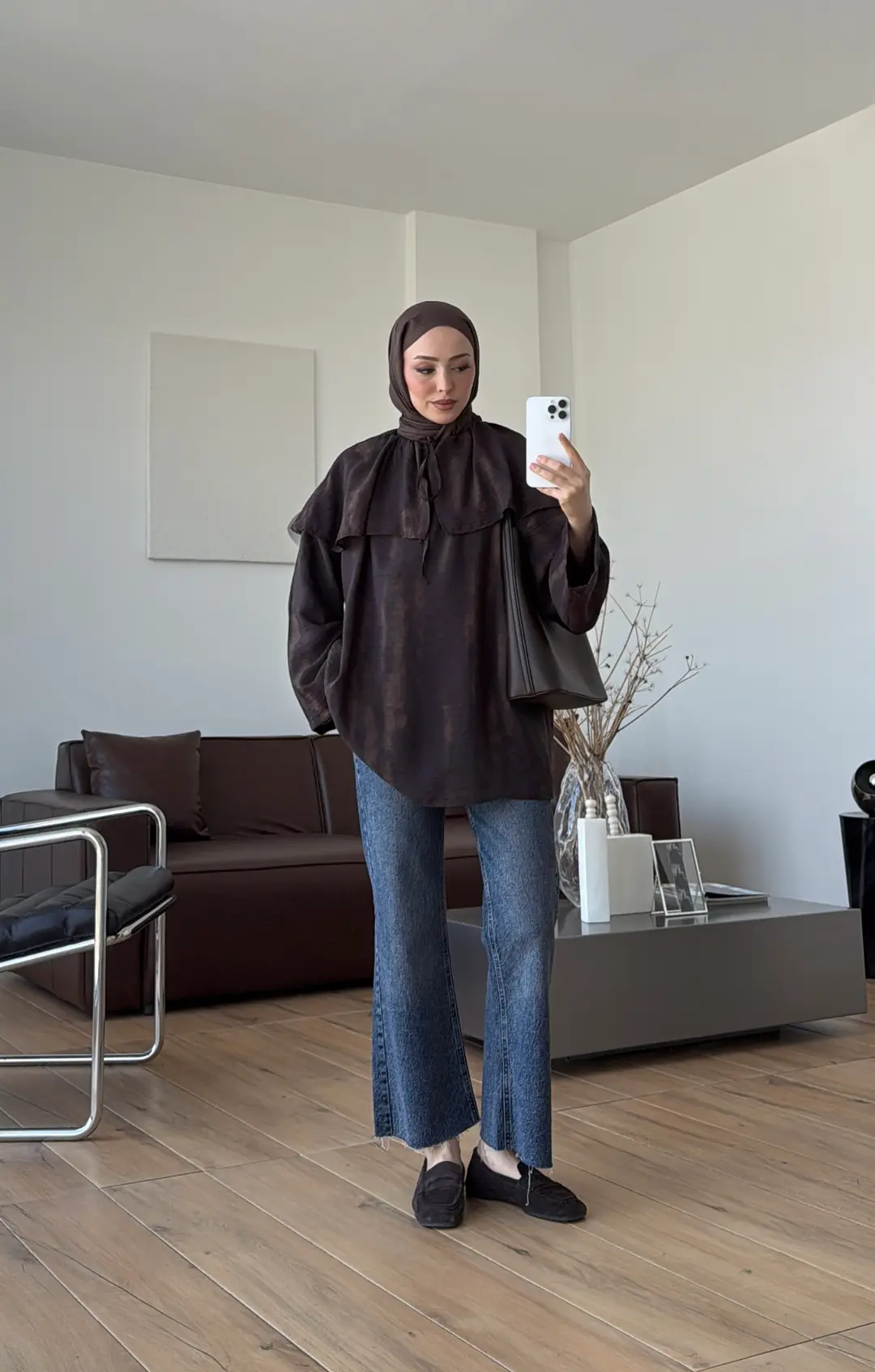 Pelerinli Bağcıklı Bluz Kahve