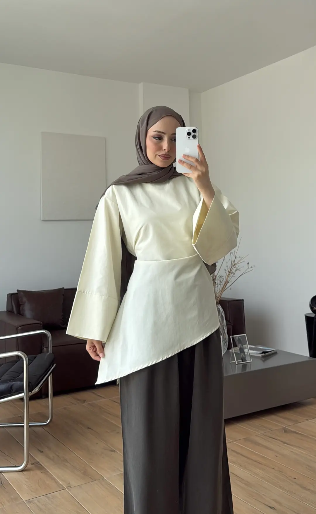 Ela Poplin Kalın Manşetli Bluz Krem