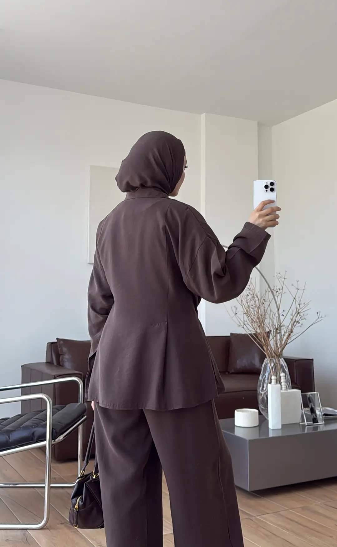 Top Düğmeli Tasarım Takım Kahve