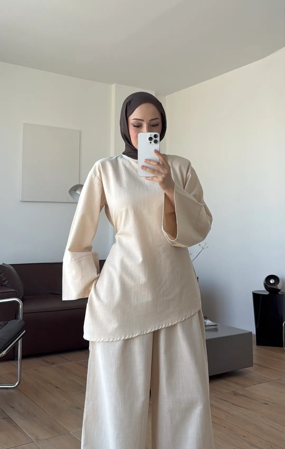 Yırtmaçlı Takım Bej