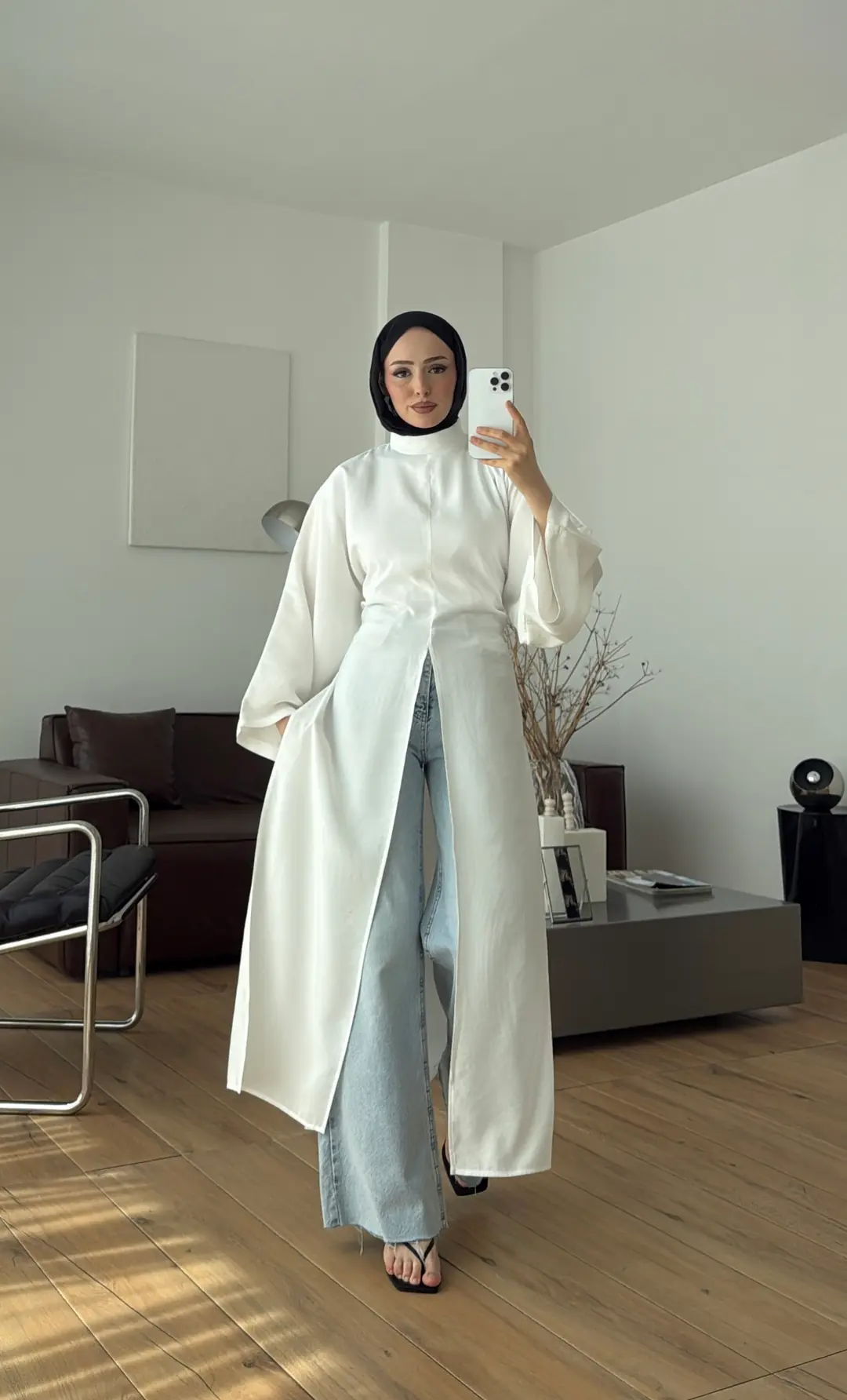 Yırtmaç Detaylı Tunik Beyaz