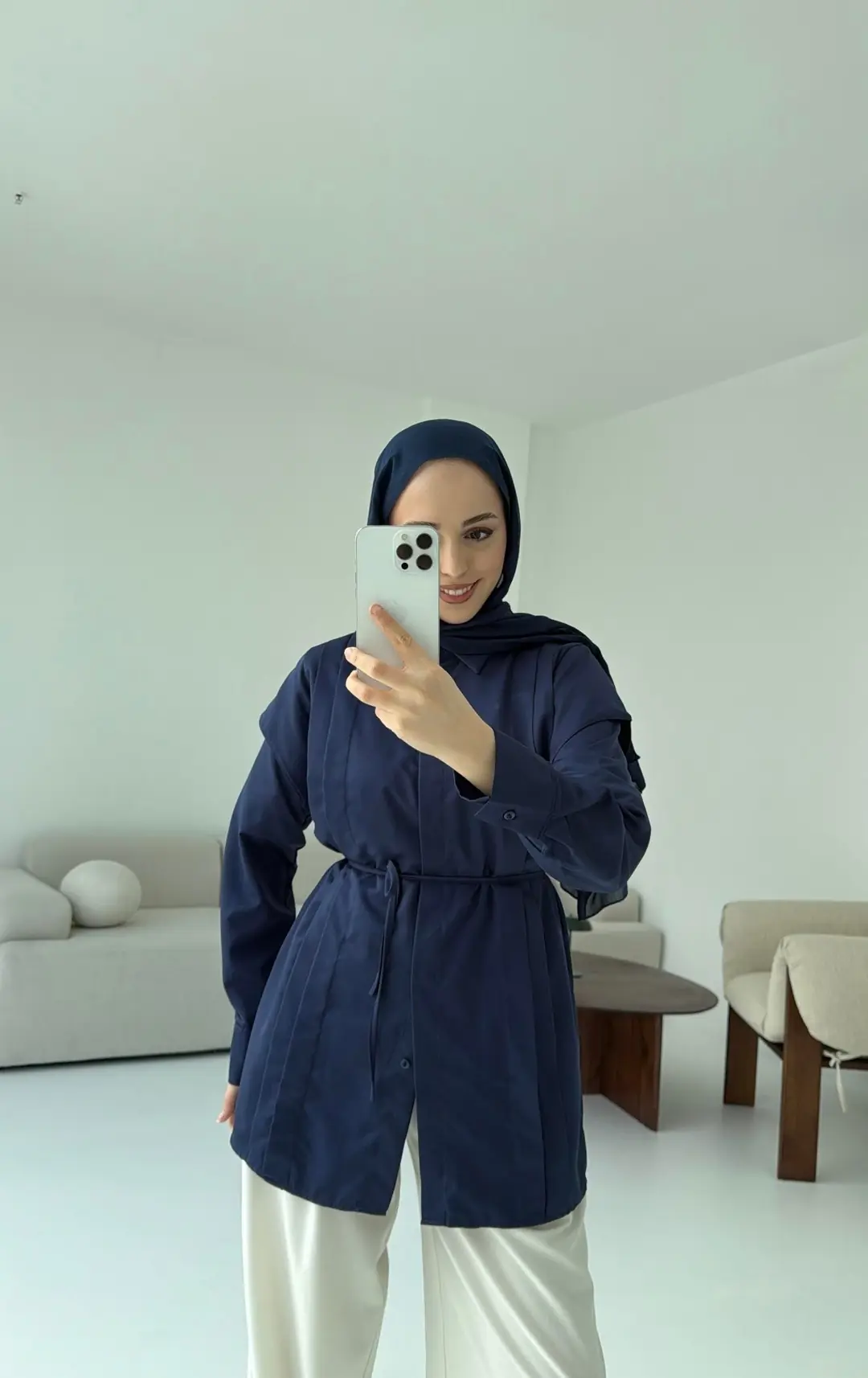 Çift Pileli Saten Bağlamalı Gömlek  Lacivert