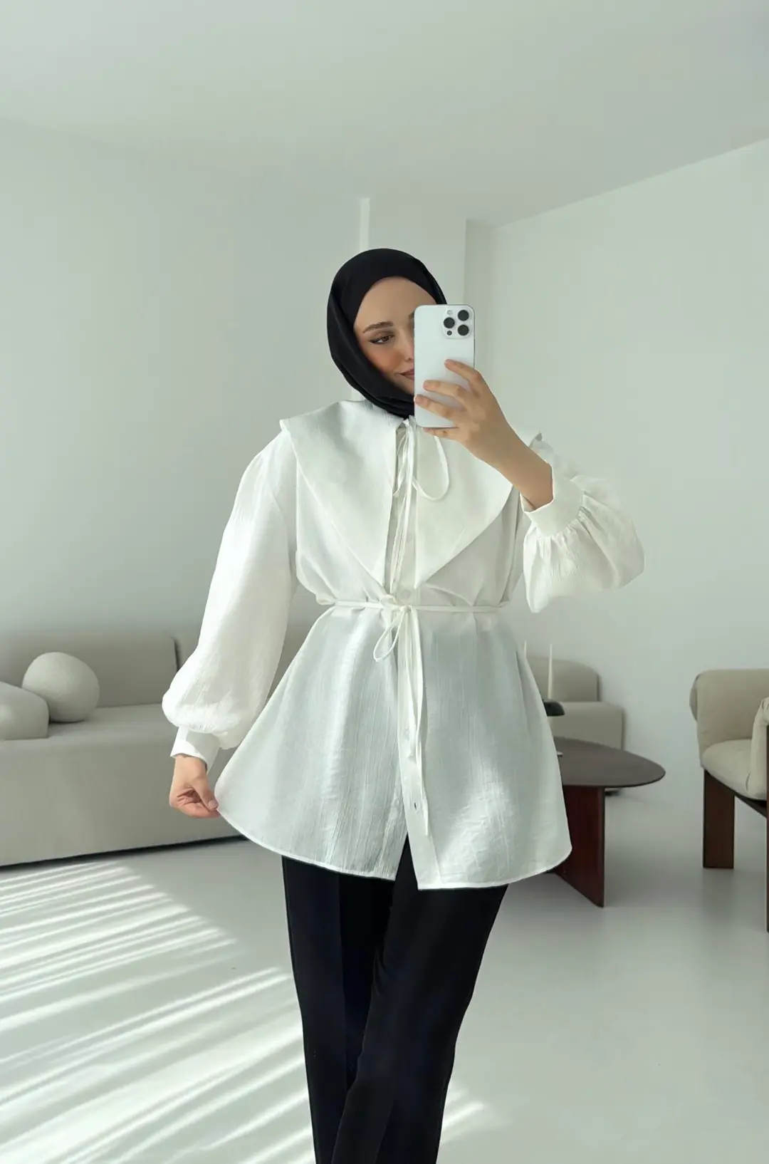 Bebe Yaka Bağlamalı Gömlek  Beyaz
