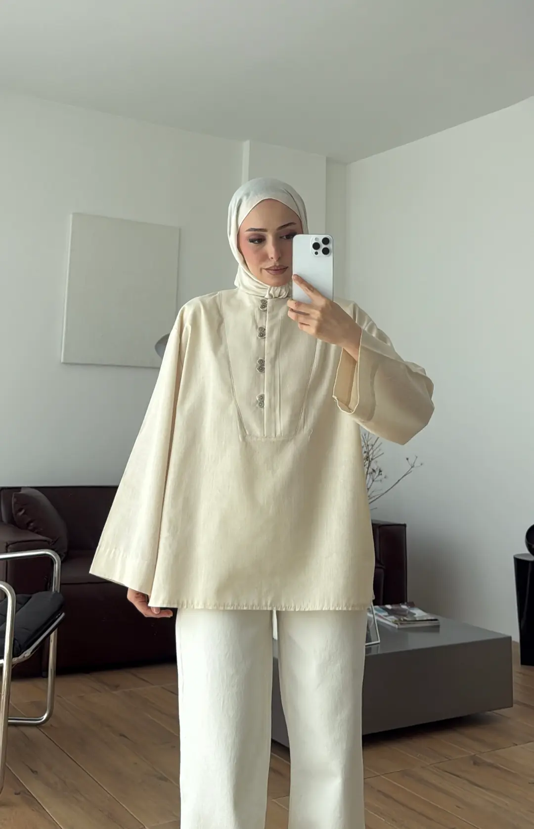 Önden Birit Düğmeli Keten Gömlek Krem