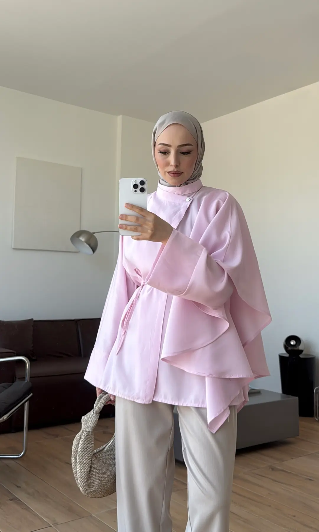 Kruvaze Kapama Volanlı Gömlek Pembe