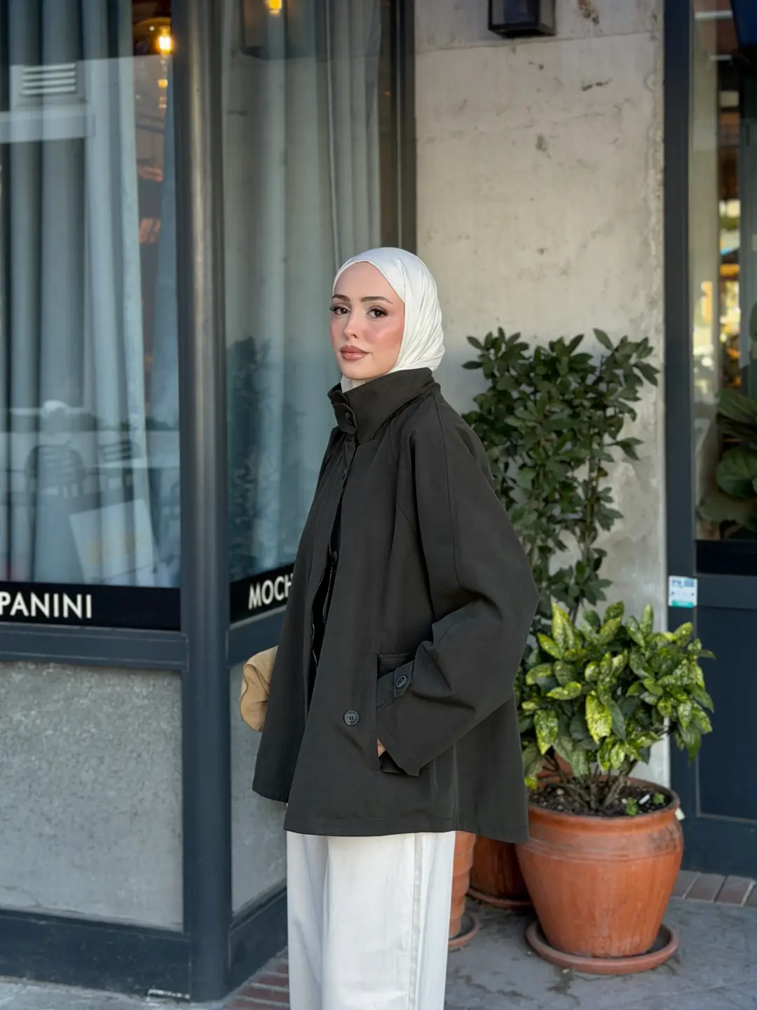 Minimal Yakalı Trençkot Zümrüt
