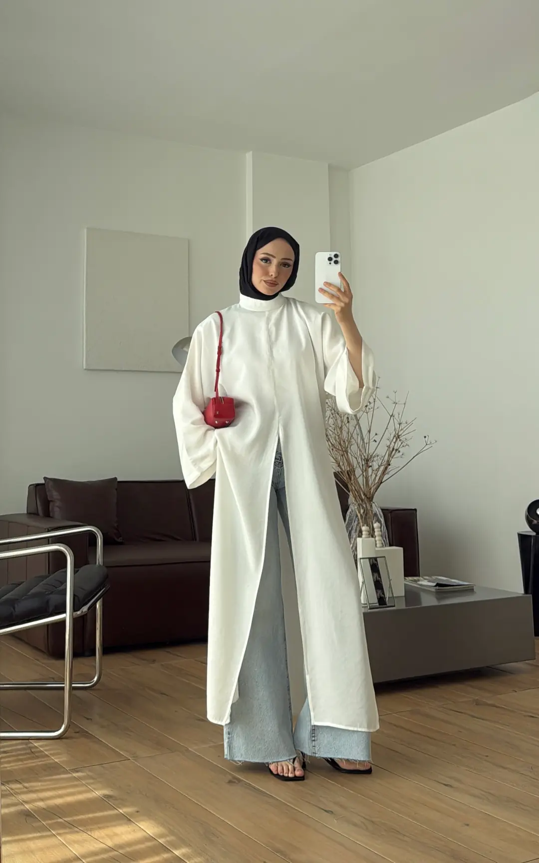Yırtmaç Detaylı Tunik Beyaz