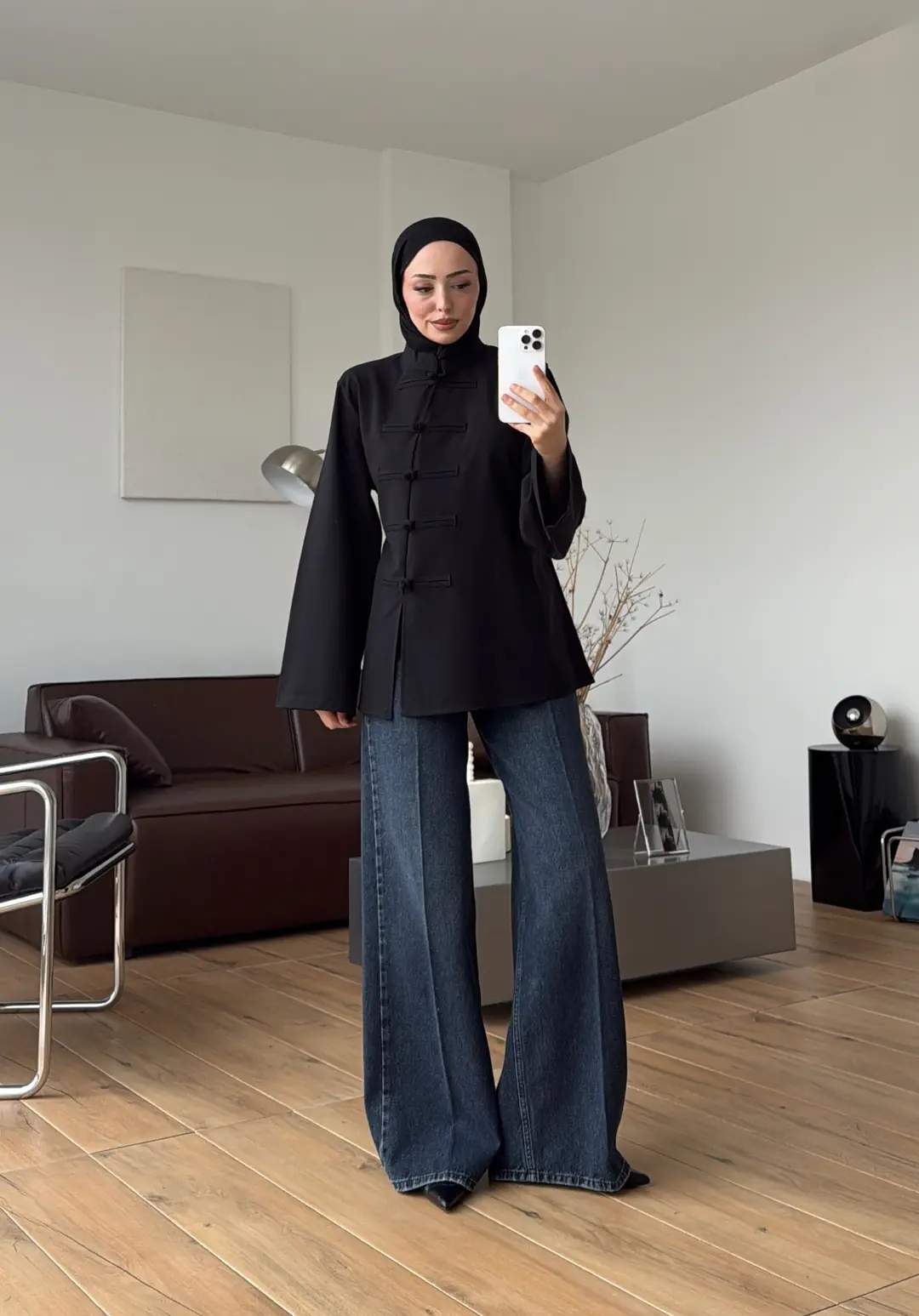 Tok Kumaş Süslü Düğmeli Bluz Siyah
