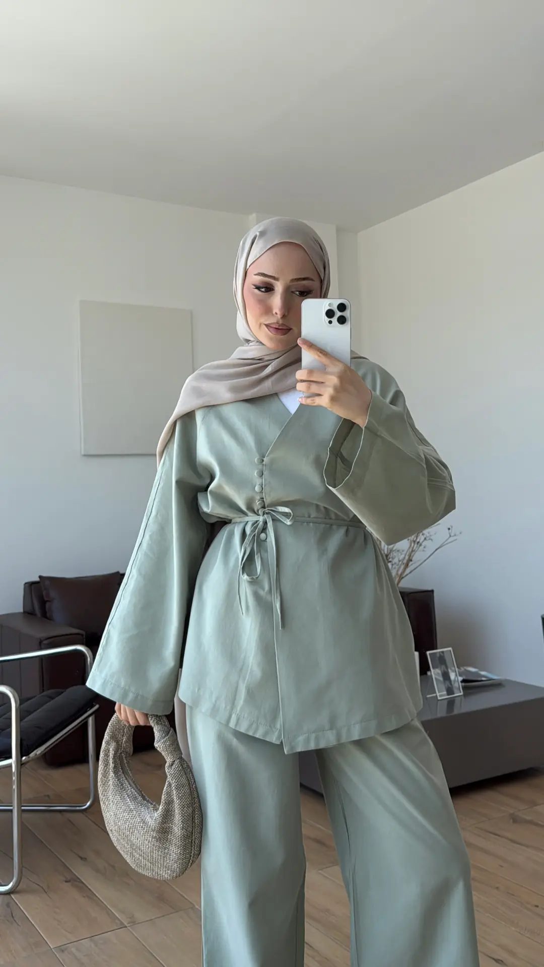 Sık Düğmeli Keten Takım Mint