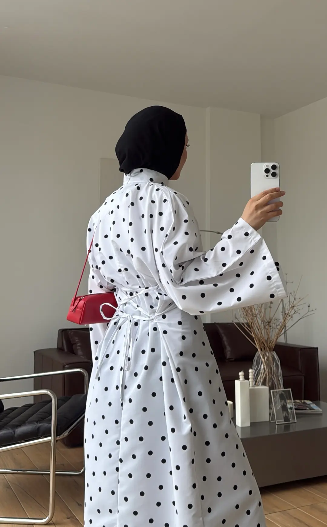 Puantiyeli Yırtmaç Detaylı Tunik Beyaz