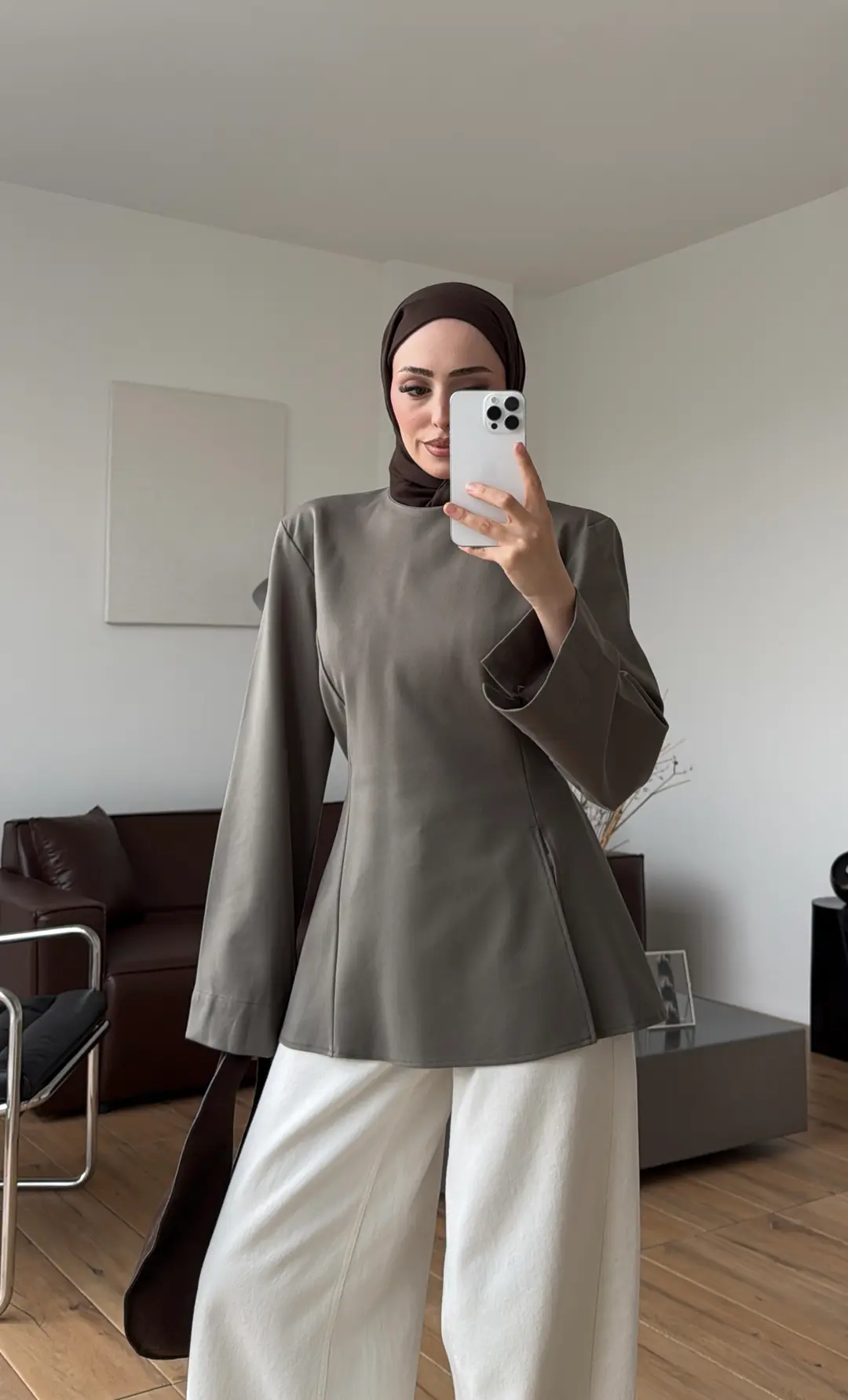 Vatkalı Yırtmaç Detay Bluz Çağla
