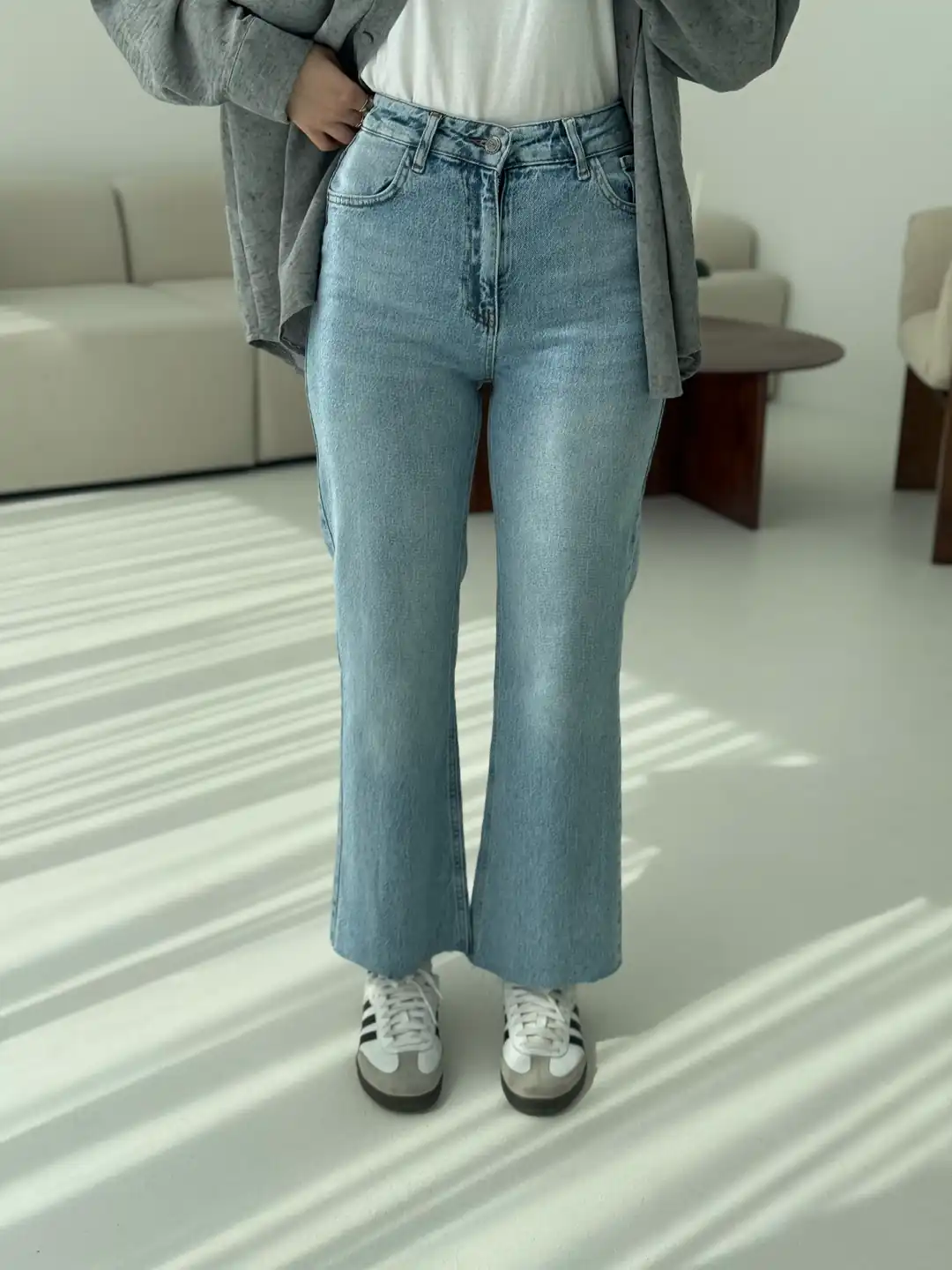 Premium Paçası Kesik  Hafif İspanyol Jean r78
