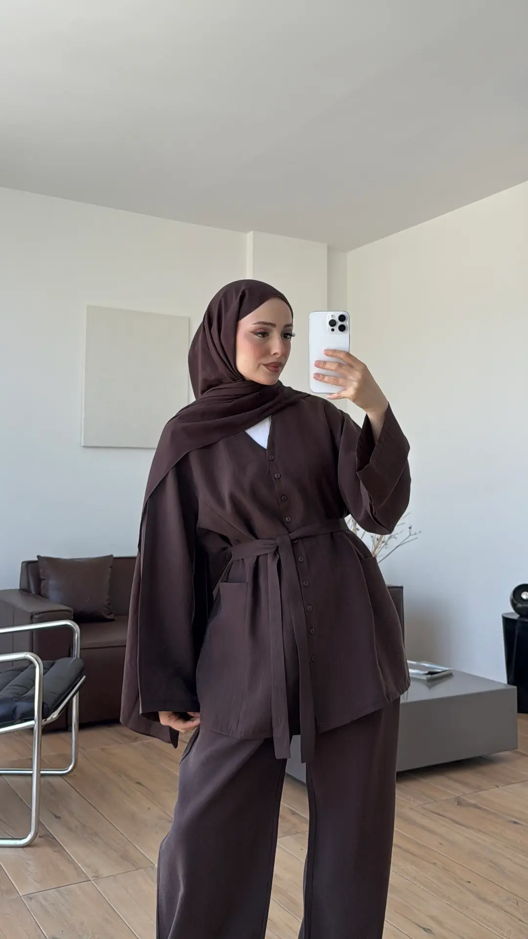 V Yaka Çift Cepli Takım Kahve