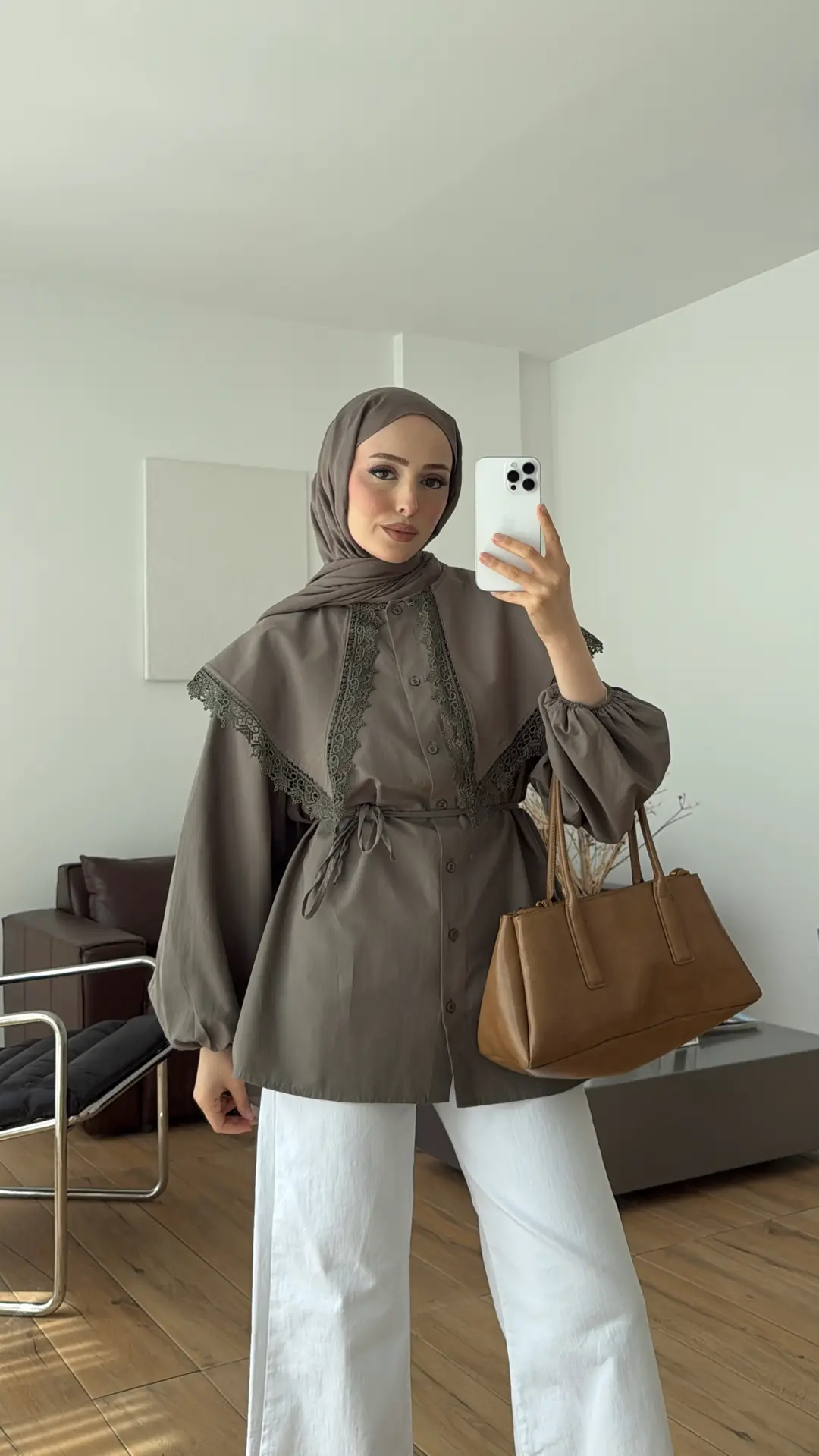 Mendil Yaka Dantel Detaylı Gömlek Haki