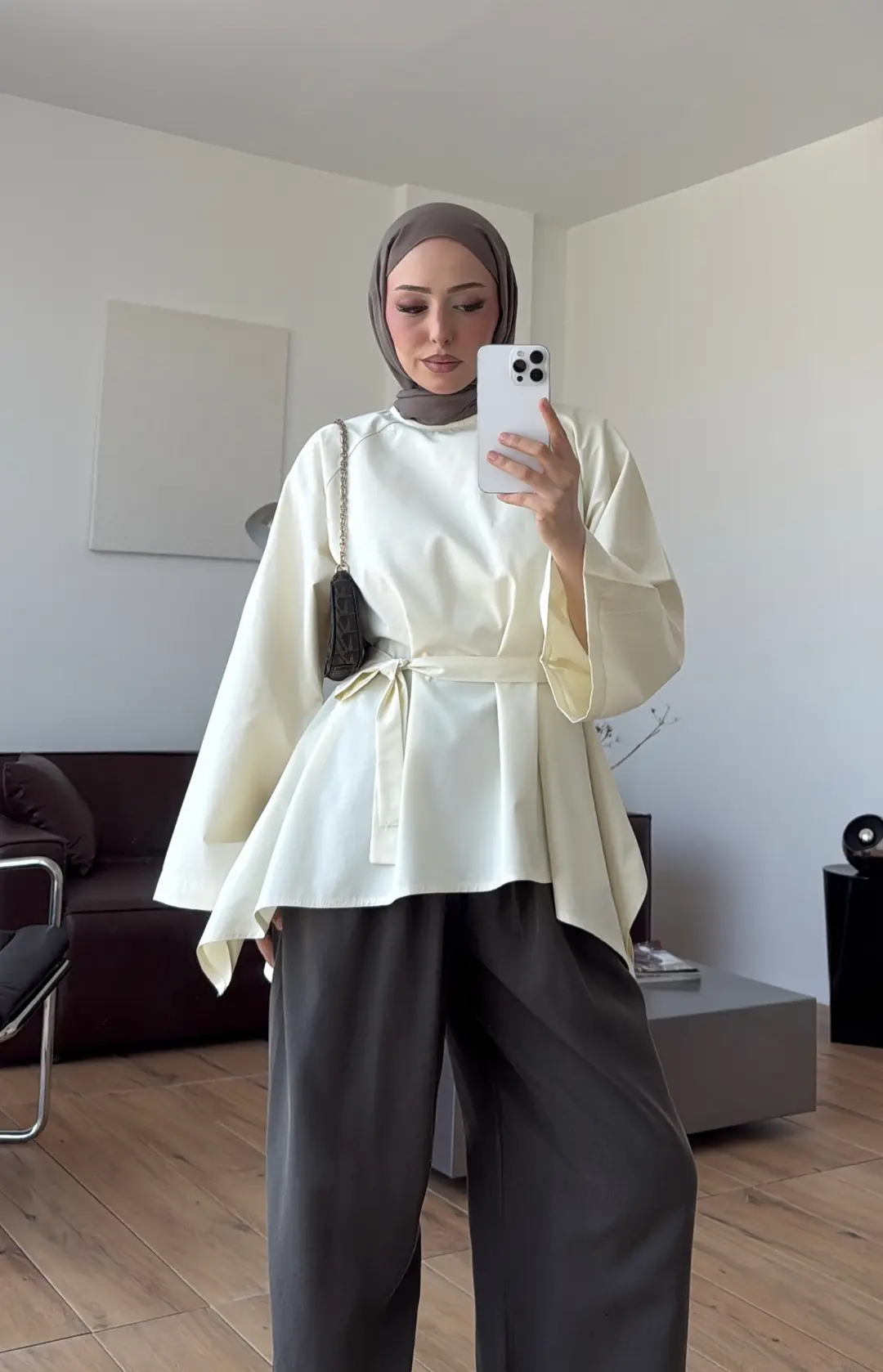 Dalgalı Tunik Ekru