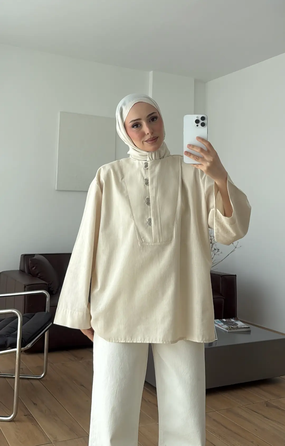 Önden Birit Düğmeli Keten Gömlek Krem