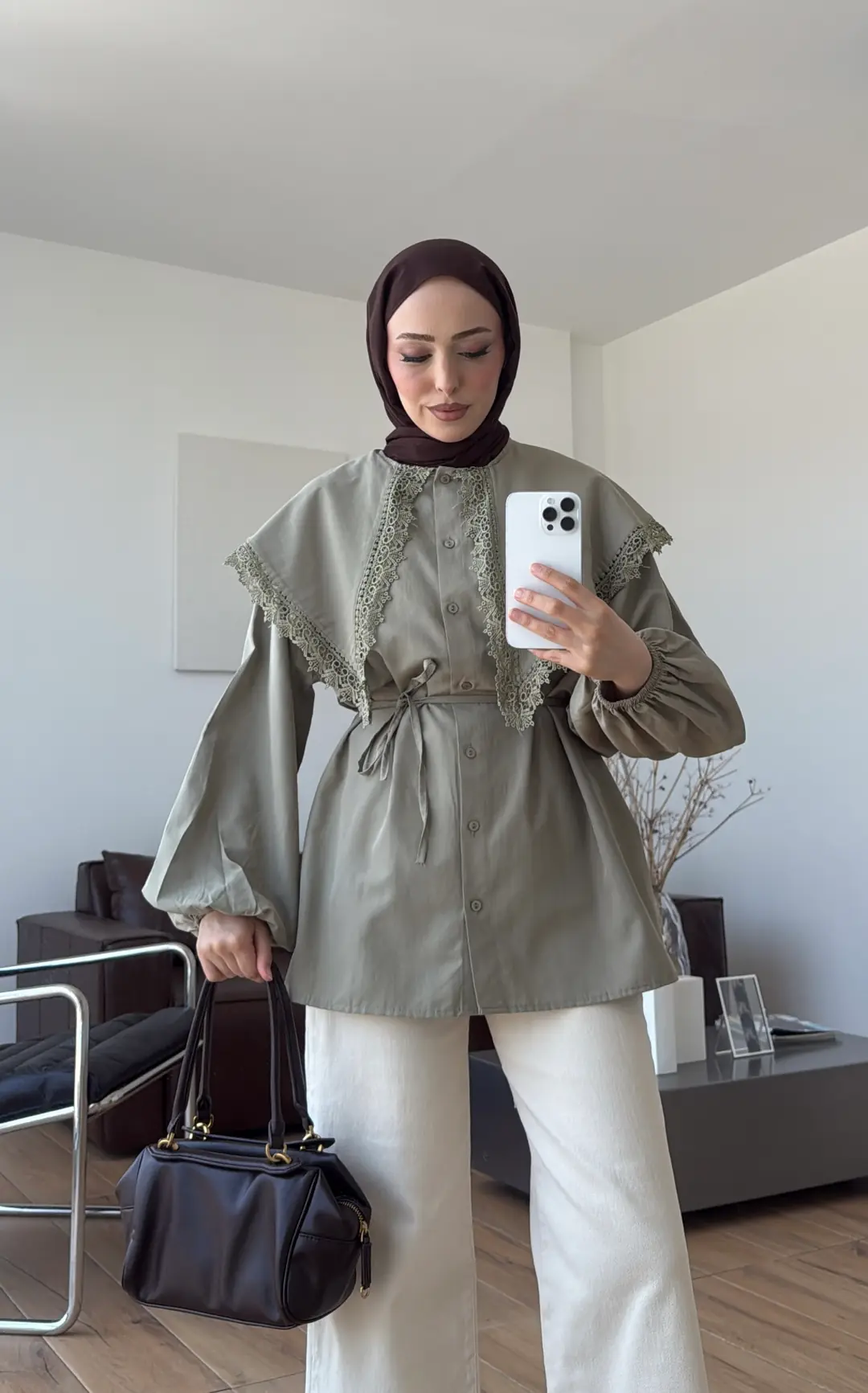 Mendil Yaka Dantel Detaylı Gömlek Acık Yeşil