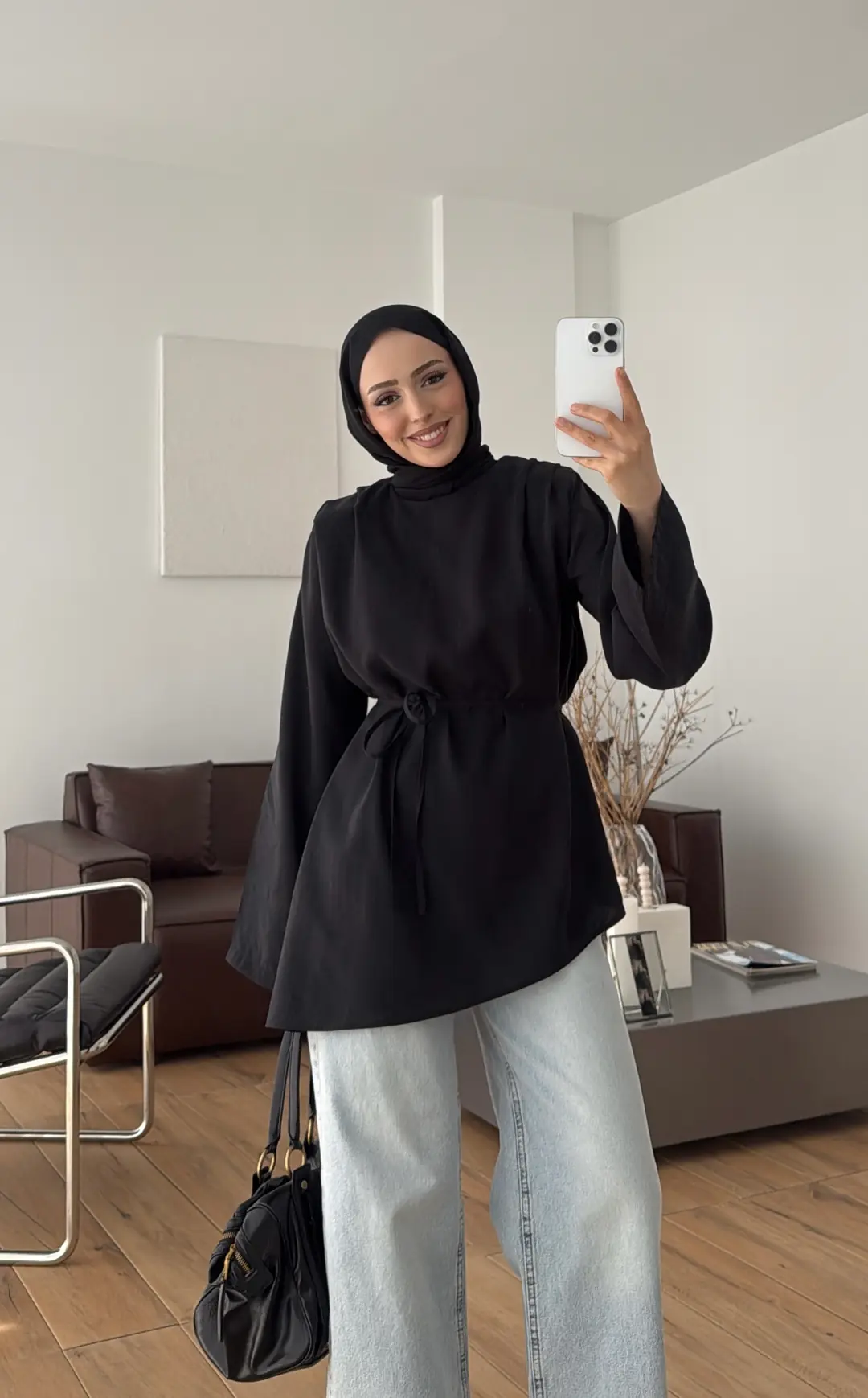 Vatkalı Asimetrik Bluz Siyah
