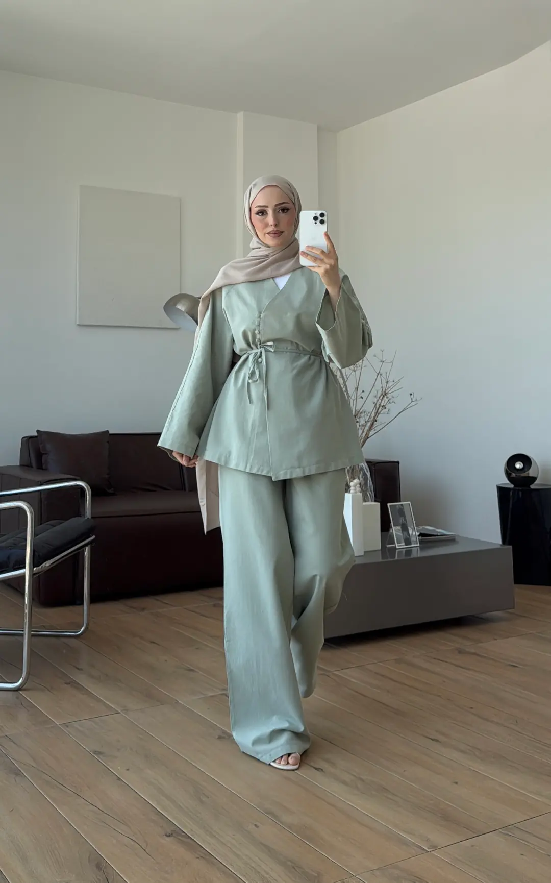 Sık Düğmeli Keten Takım Mint