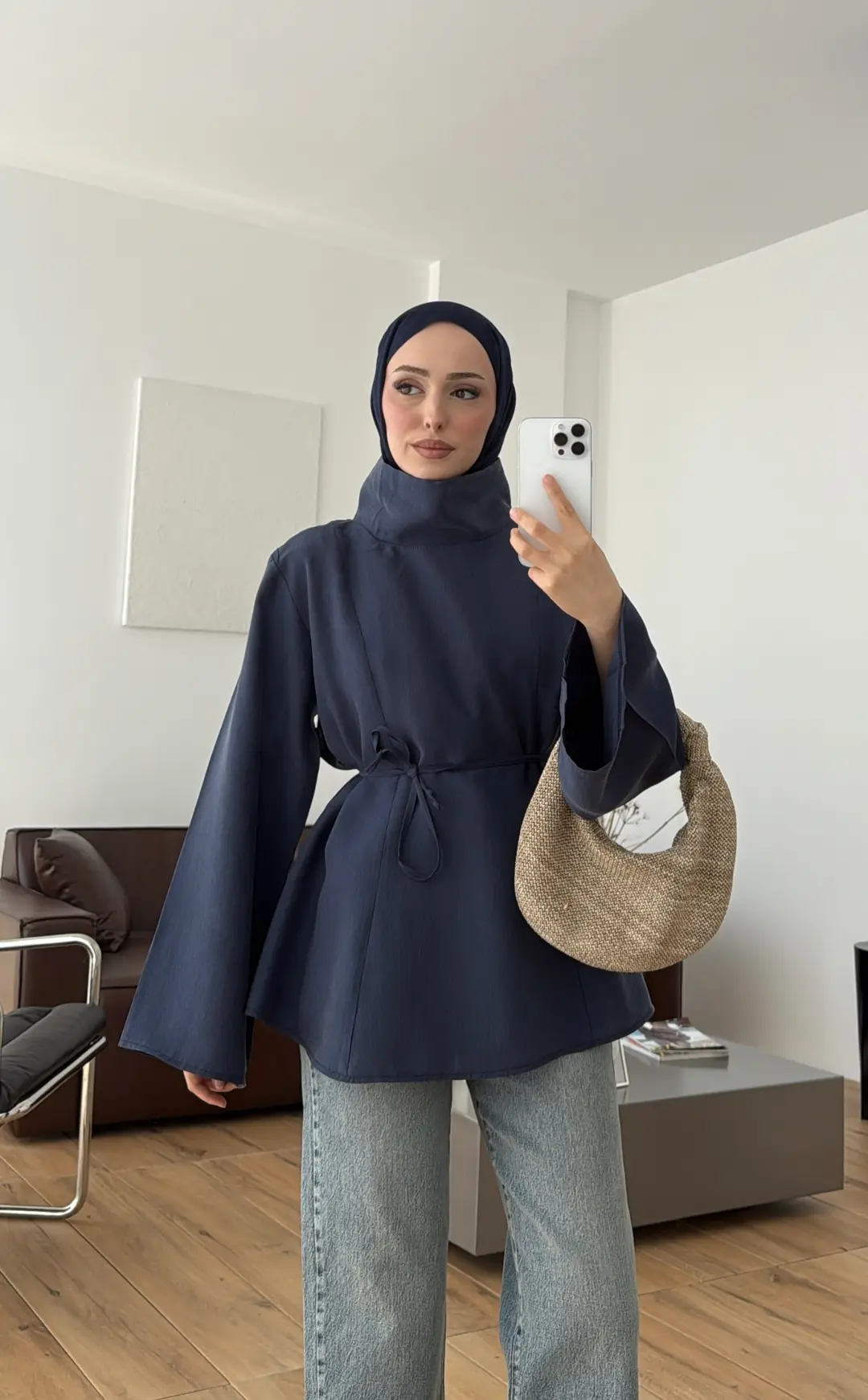 Geniş Yakalı Bluz Lacivert