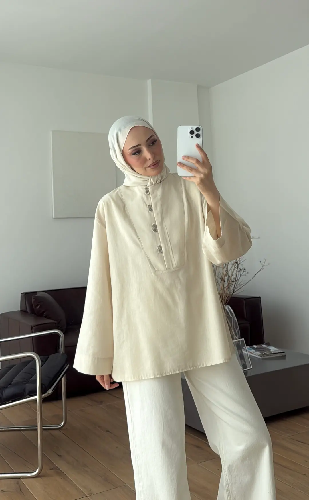 Önden Birit Düğmeli Keten Gömlek Krem