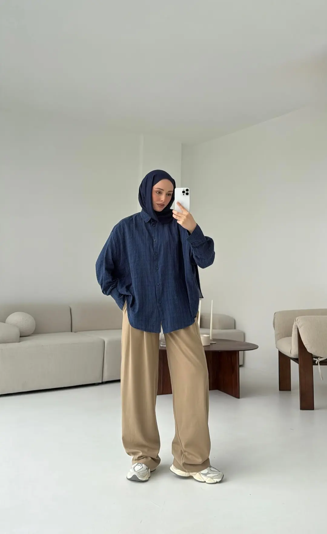 Kare Dokulu Lacivert Oversize Gömlek