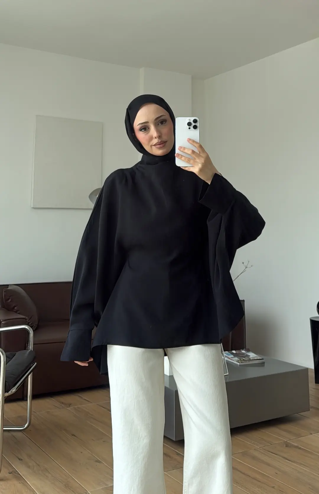 Kolu Yırtmaç Detay Tasarım Bluz Siyah