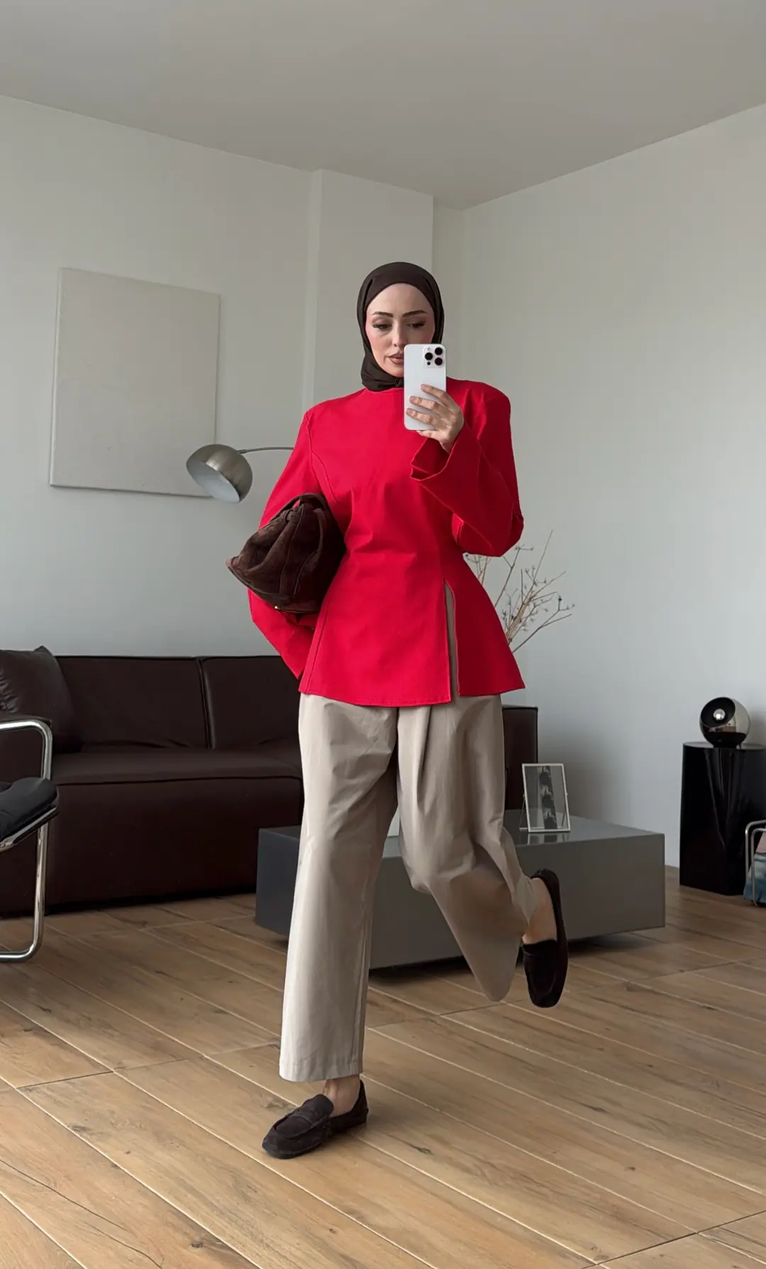 Vatkalı Yırtmaç Detay Bluz Kırmızı
