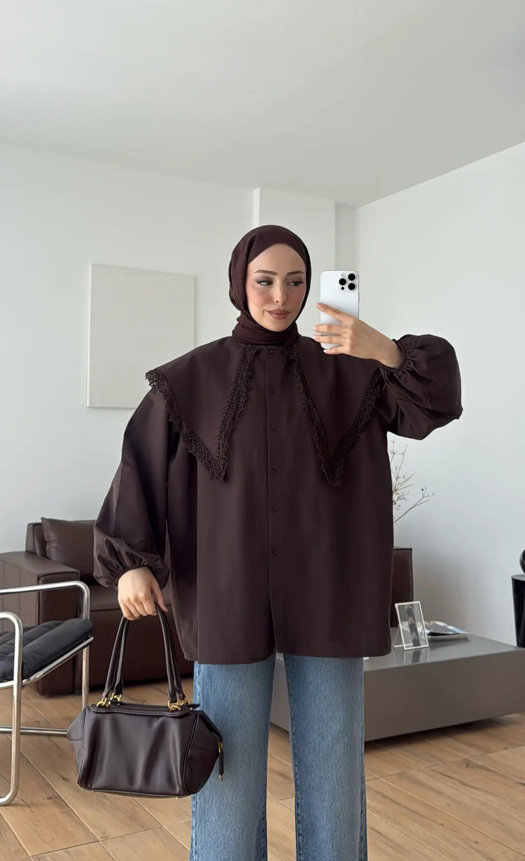 Mendil Yaka Dantel Detaylı Gömlek Kahve